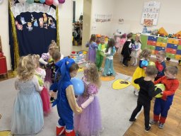 2025-01-10 Bal karnawałowy Biedronki